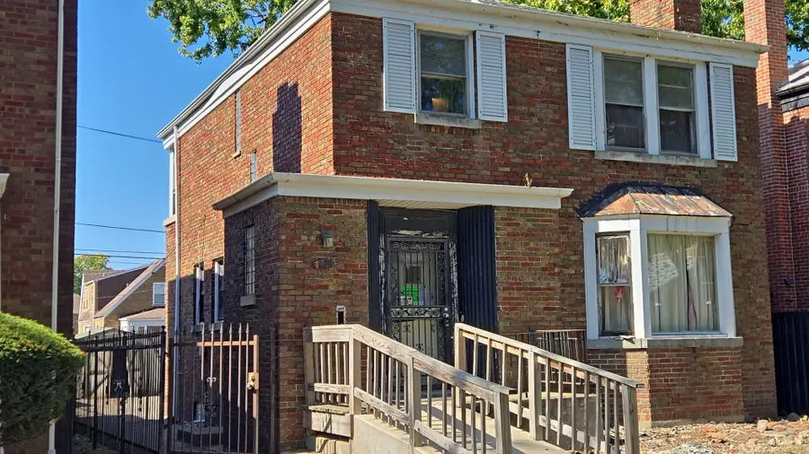 8218 S Yates Boulevard, Chicago, IL 60617 - Image #3