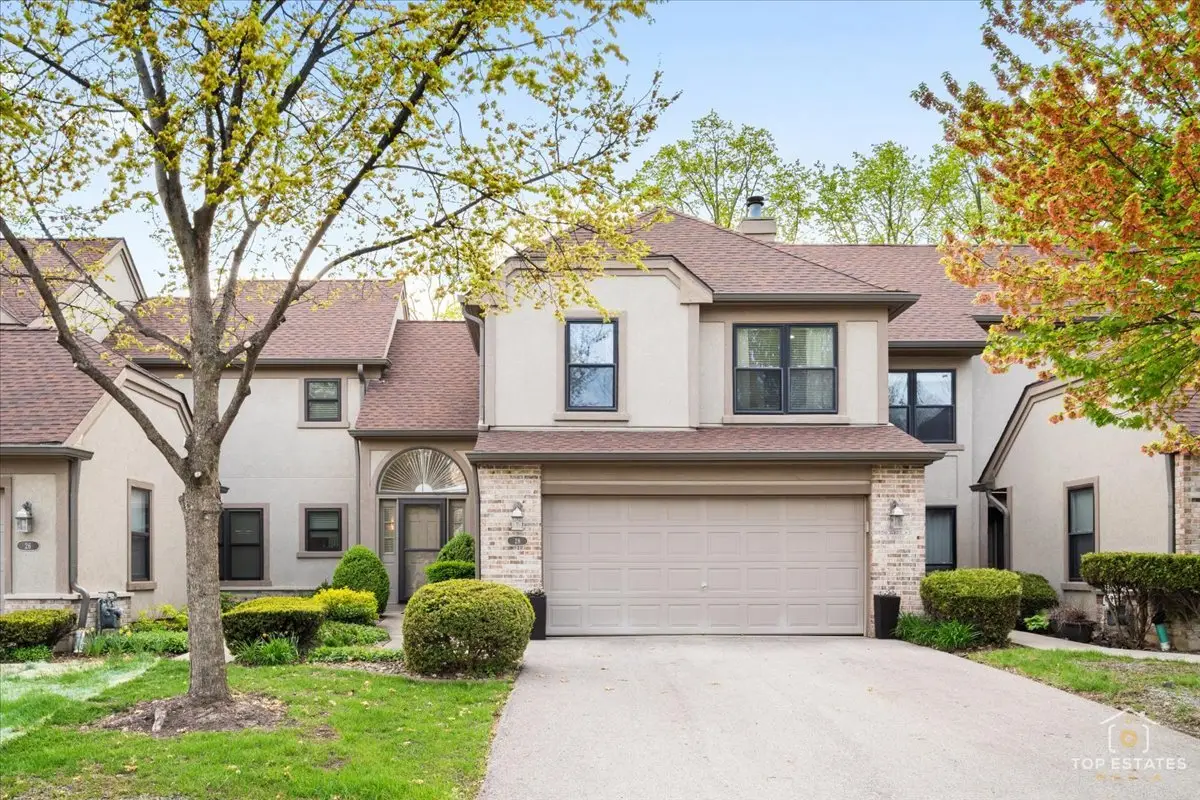28 Ascot Circle, Schaumburg, IL 60194 - Image #1