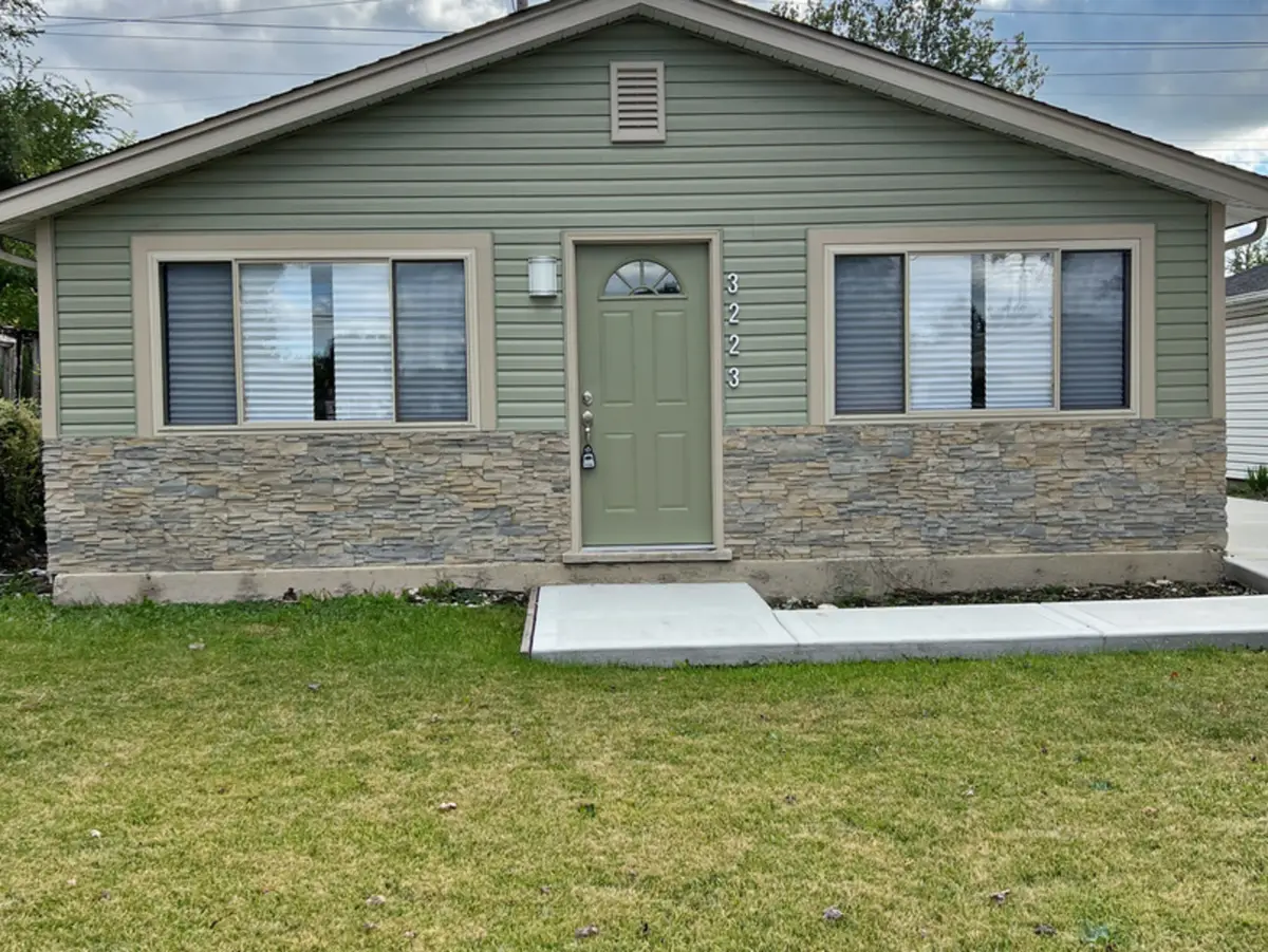 3223 Emery Lane, Robbins, IL 60472 - Image #1