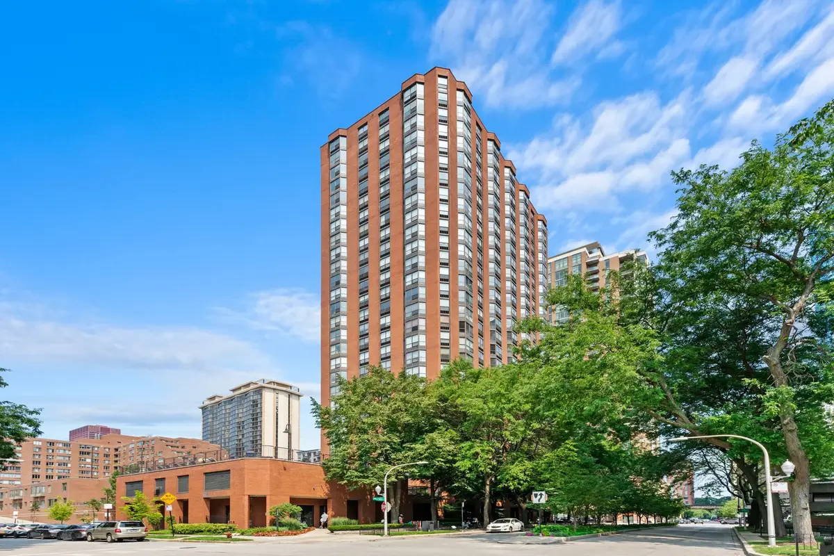 899 S Plymouth Court #1607, Chicago, IL 60605 - Image #1