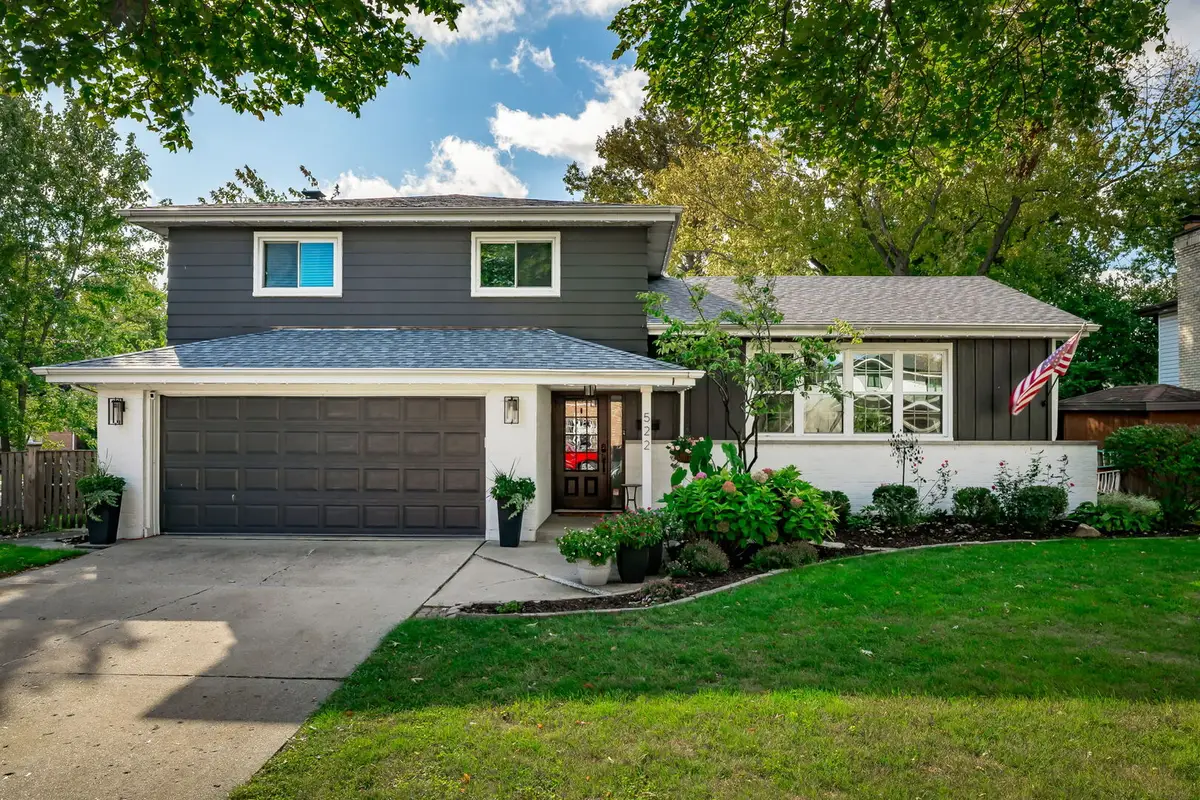522 E Park Manor Court, Elmhurst, IL 60126 - Image #1