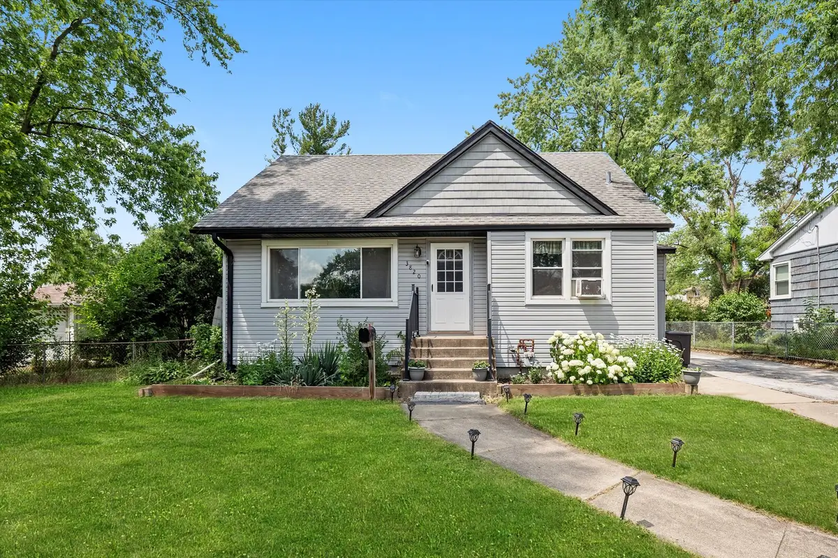 3820 W 117th Street, Alsip, IL 60803 - #1