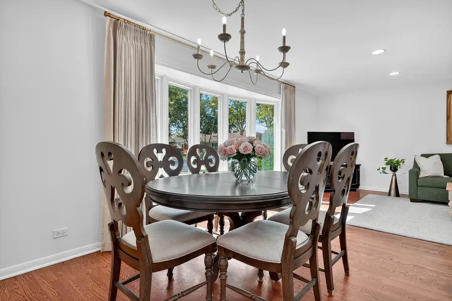 5446 W Lunt Avenue, Chicago, IL 60646 - #2