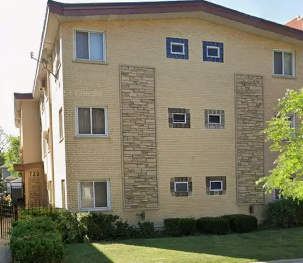 Address Withheld By Seller, Oak Park, IL 60302