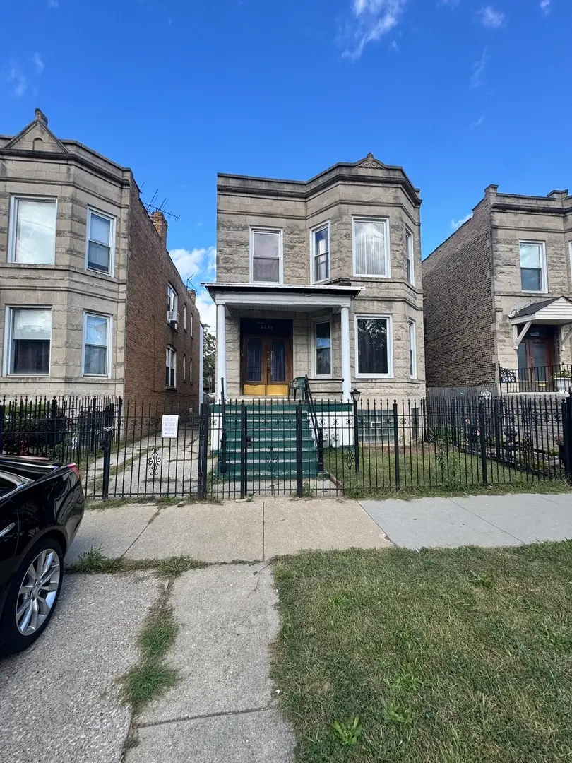 5246 W Congress Parkway, Chicago, IL 60644 - #1