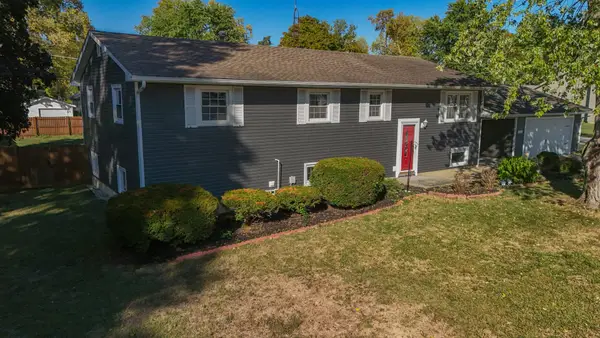 102 W Douglas Street, St. Joseph, IL 61873