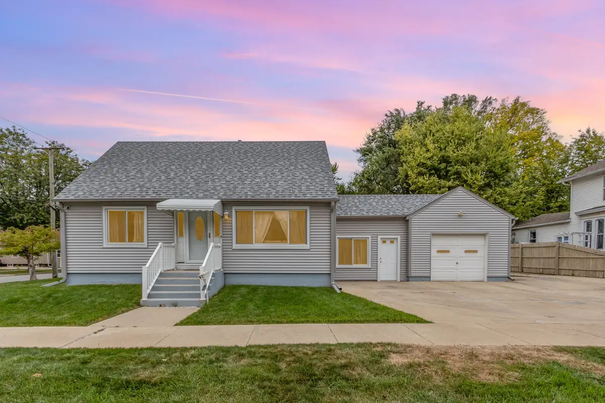 61 S Union Street, Aurora, IL 60505 - Image #1