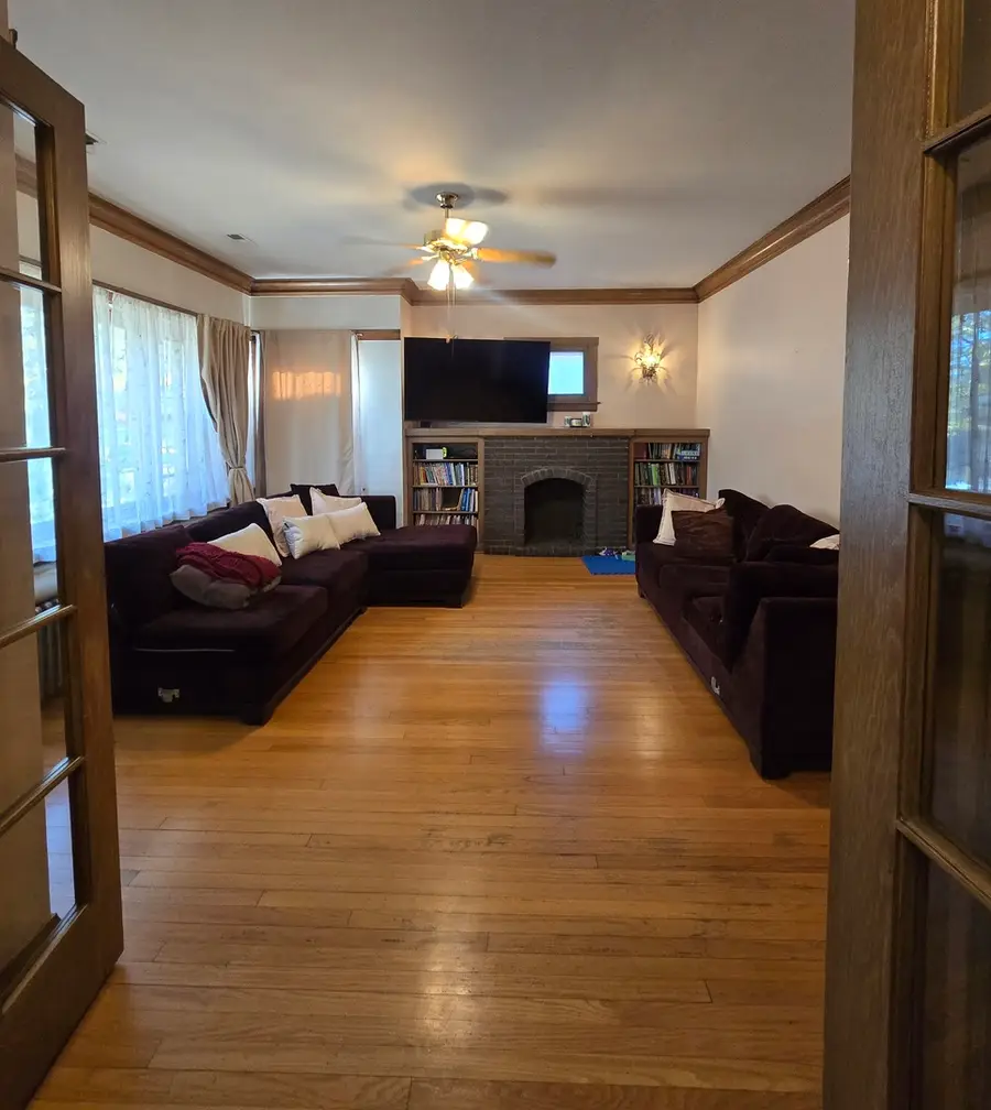 3032 Wisconsin Avenue, Berwyn, IL 60402 - Image #3