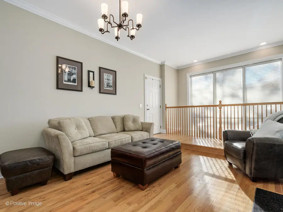 2512 W Thomas Street #1, Chicago, IL 60622 - Image #3