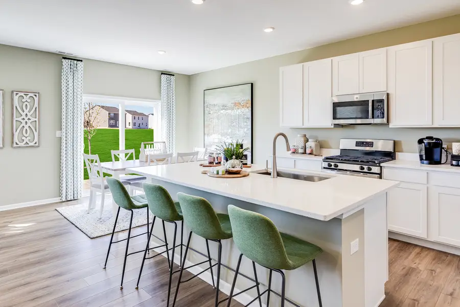 405 S Constitution Drive, Aurora, IL 60506 - Image #2