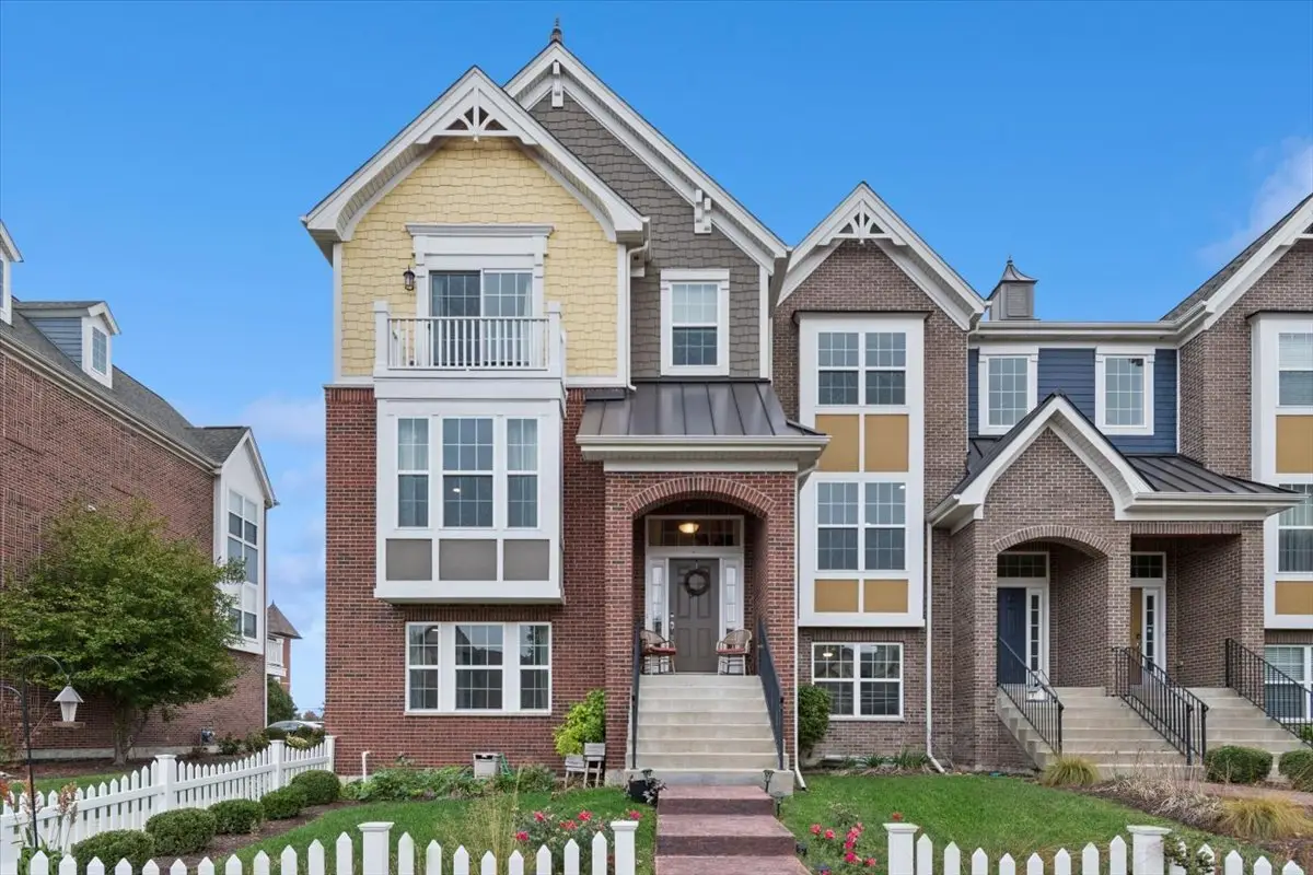 4199 Royal Mews Circle, Naperville, IL 60564 - Image #1