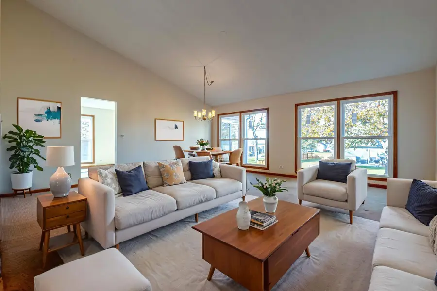 Address Withheld By Seller, Algonquin, IL 60102 - Image #3