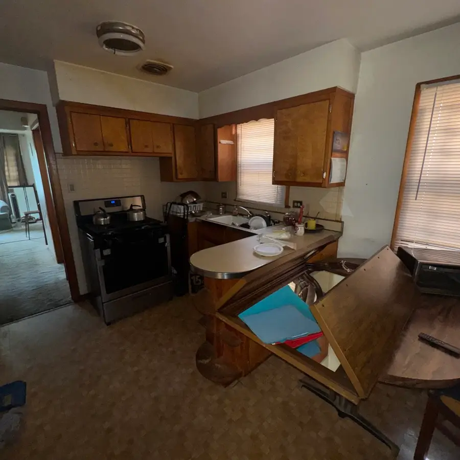 7349 S Honore Street, Chicago, IL 60636 - Image #3