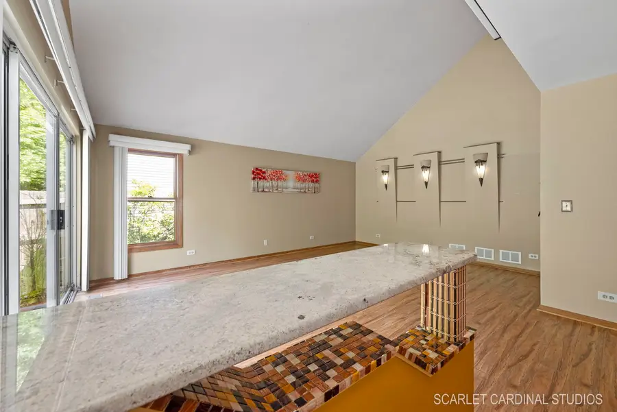 54 N Royal Oak Drive, Vernon Hills, IL 60061 - Image #3