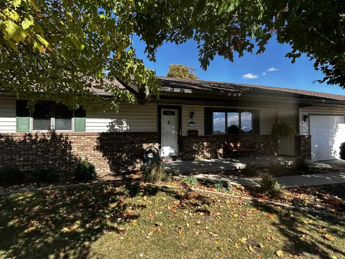 408 E Church Street, Royal, IL 61871 - Image #1