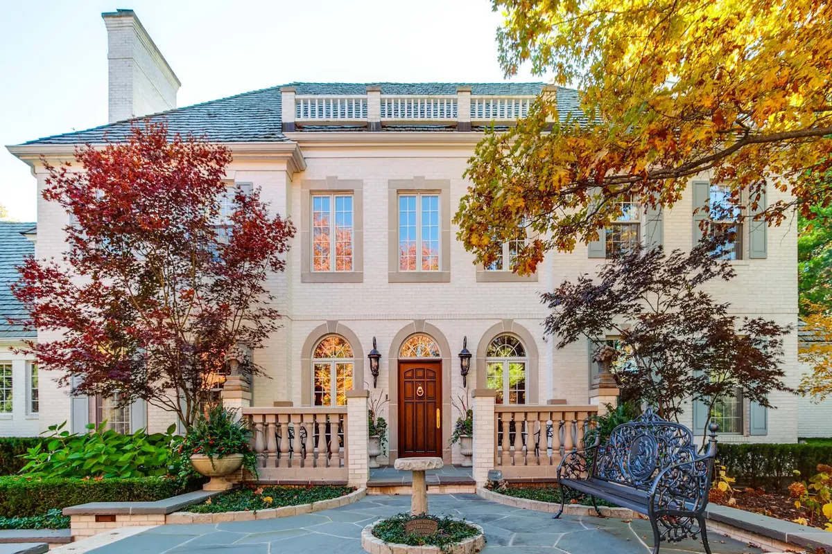 1371 Lakewood Drive, Lake Forest, IL 60045 - Image #1