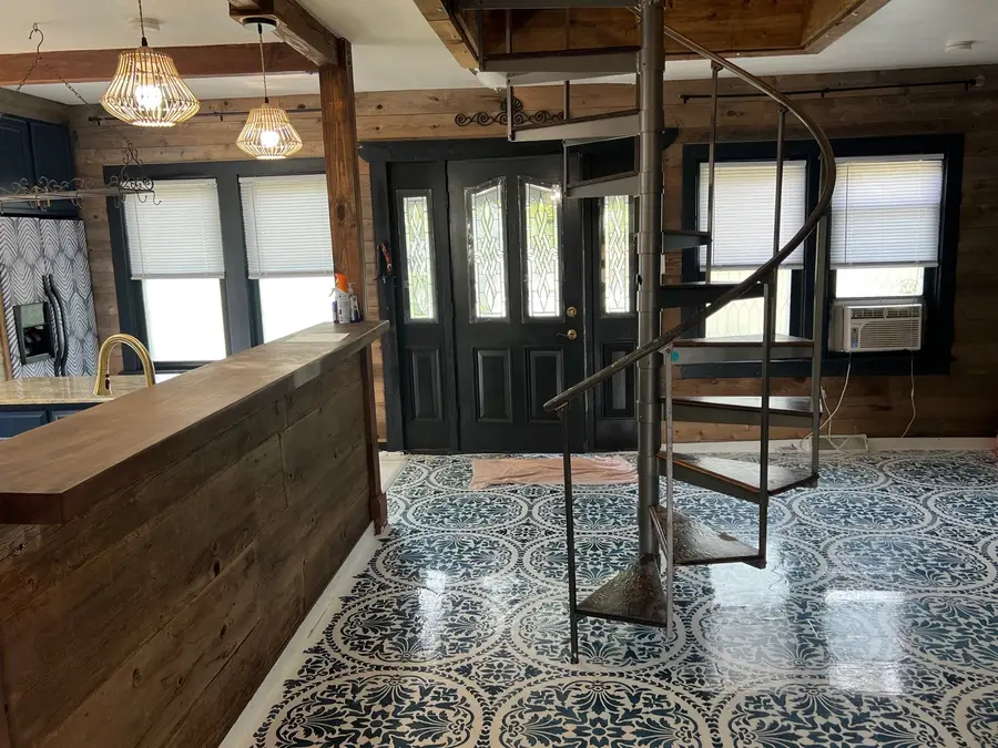 445 S Ellis Street, Bensenville, IL 60106 - Image #2