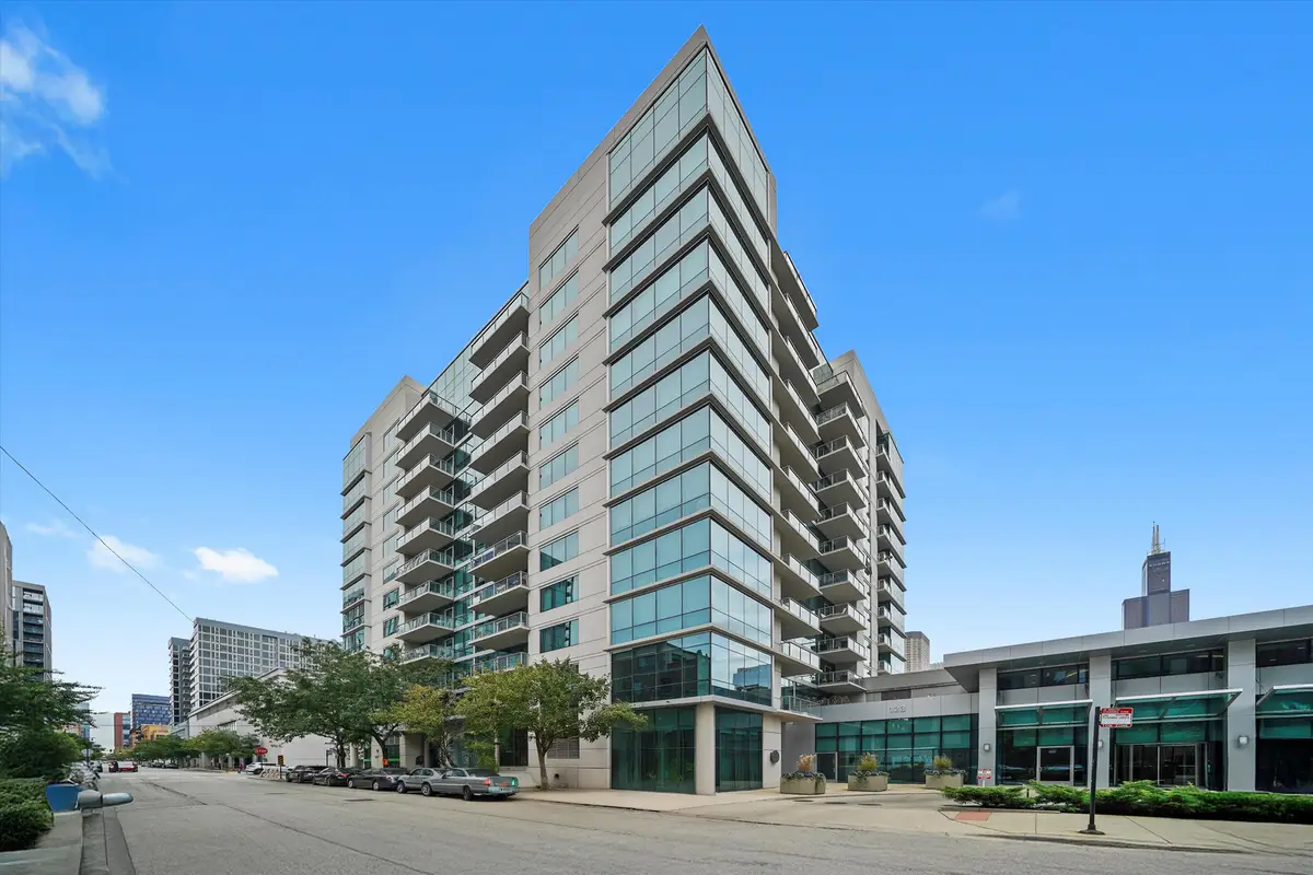 125 S Green Street #806A, Chicago, IL 60607 - Image #1