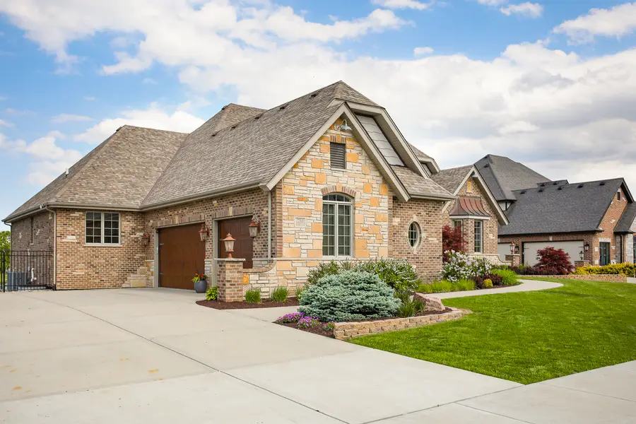 22331 Majestic Lane, Frankfort, IL 60423 - #2