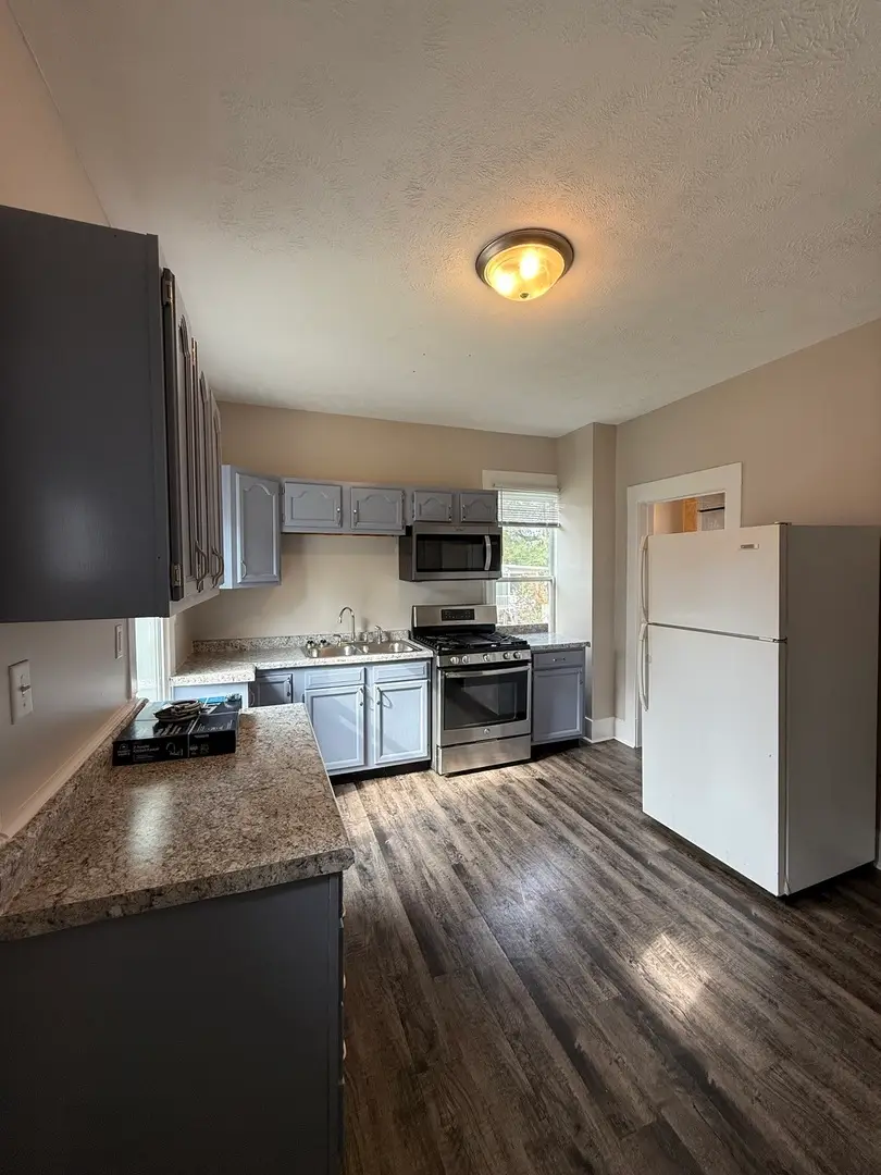 1401 W Elm Street, Bloomington, IL 61701 - Image #3