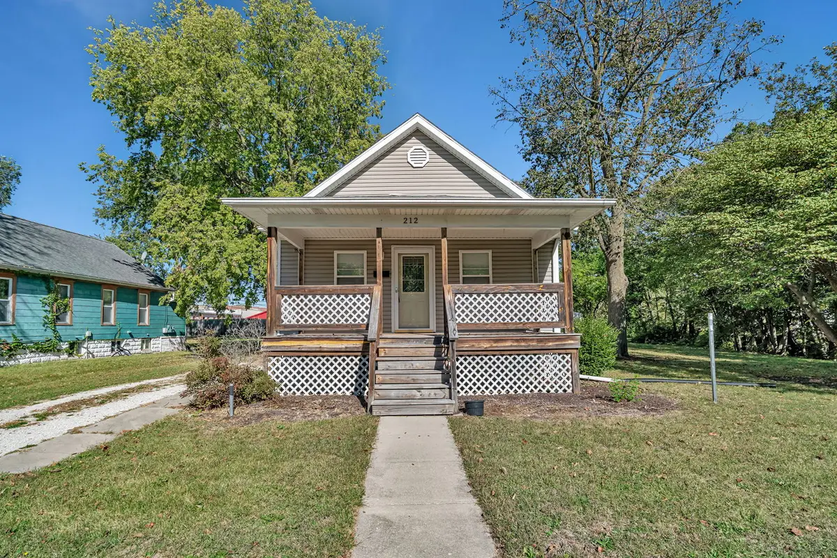 212 E Chippewa Street, Dwight, IL 60420 - #1