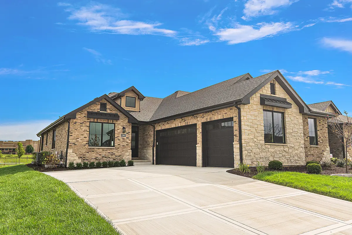 11045 Lizmore Lane, Orland Park, IL 60467 - Image #1