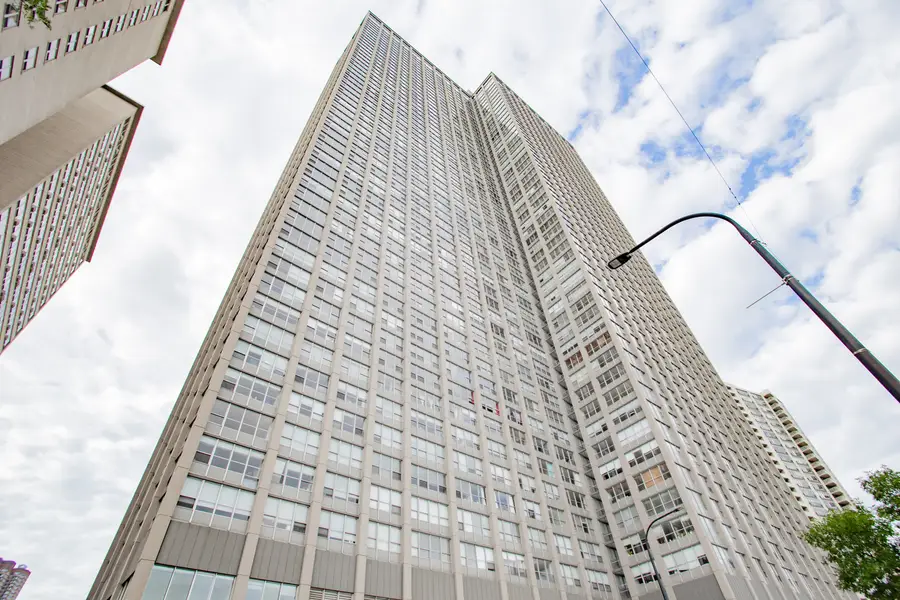 655 W Irving Park Road #5104, Chicago, IL 60613 - Image #2