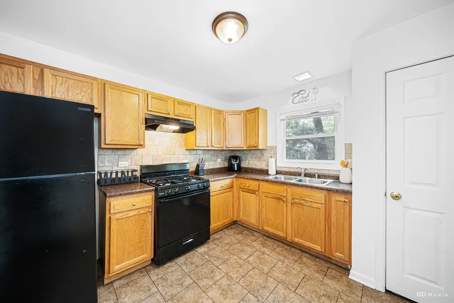 17651 Hillcrest Drive, Country Club Hills, IL 60478 - #3