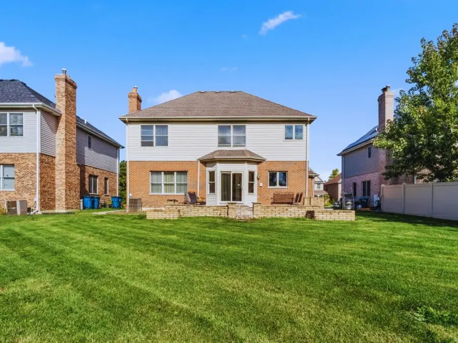 427 W Natoma Avenue, Addison, IL 60101 - Image #2