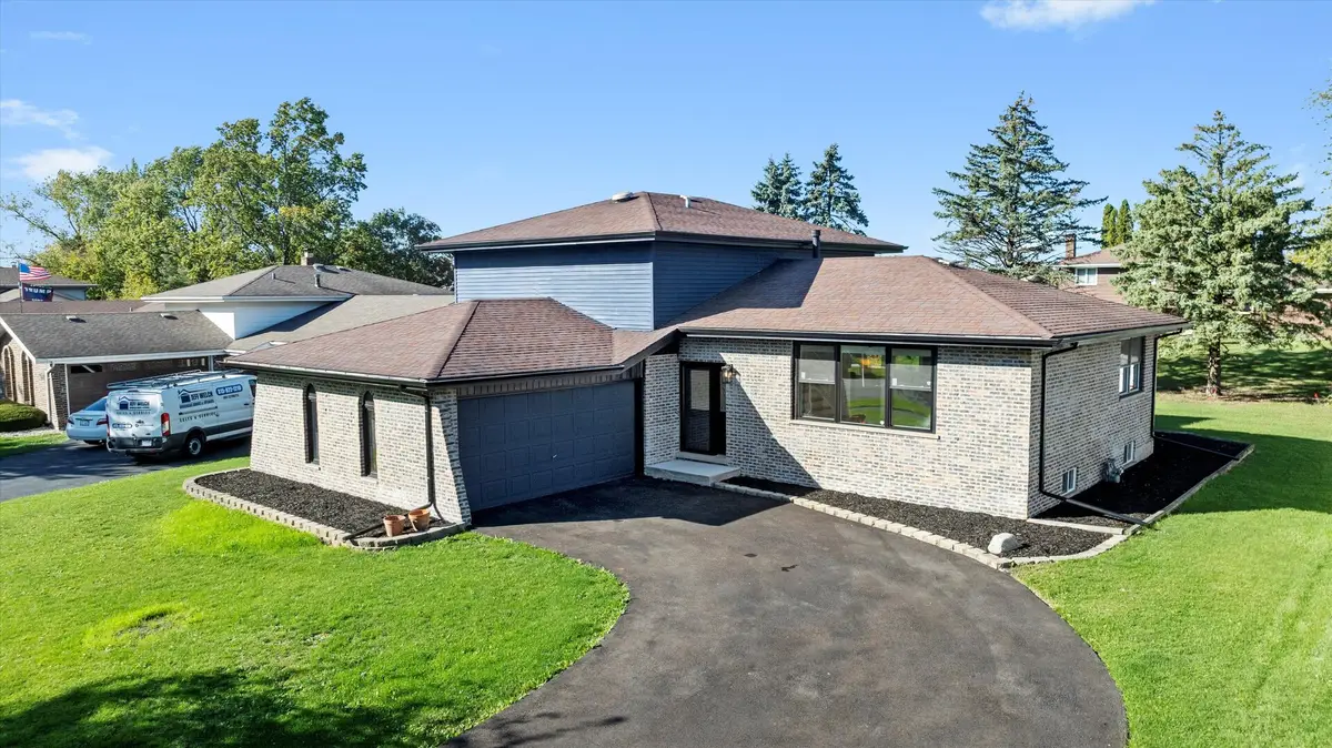 513 Chestnut Lane, Beecher, IL 60401 - Image #1