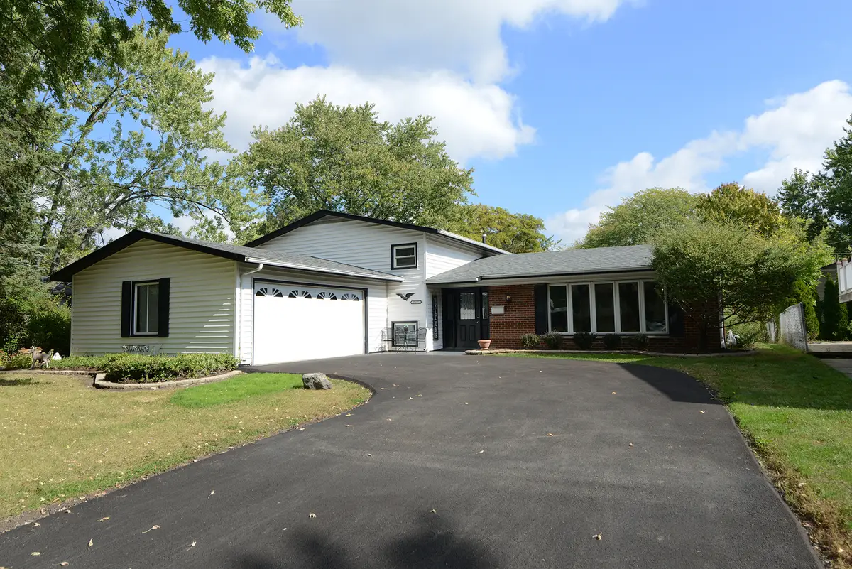 7837 Huntington Circle, Hanover Park, IL 60133 - Image #1