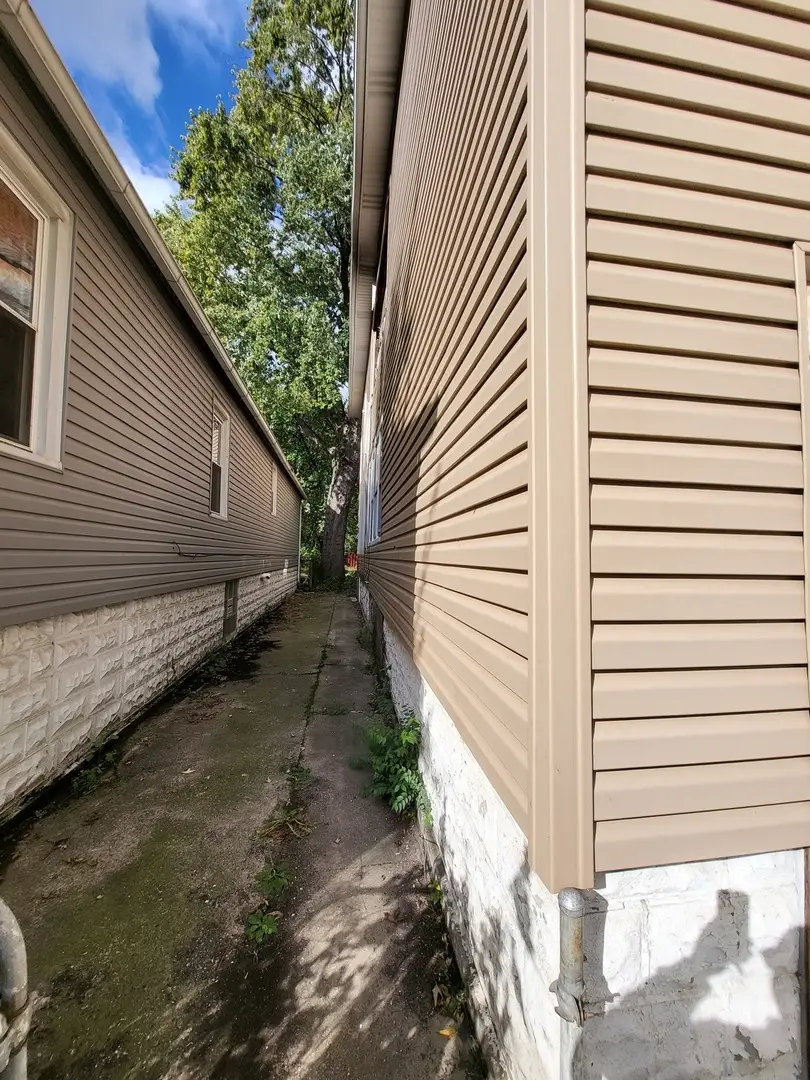 11612 S Yale Avenue, Chicago, IL 60628 - Image #3