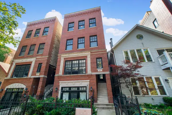 Address Withheld By Seller, Chicago, IL 60614