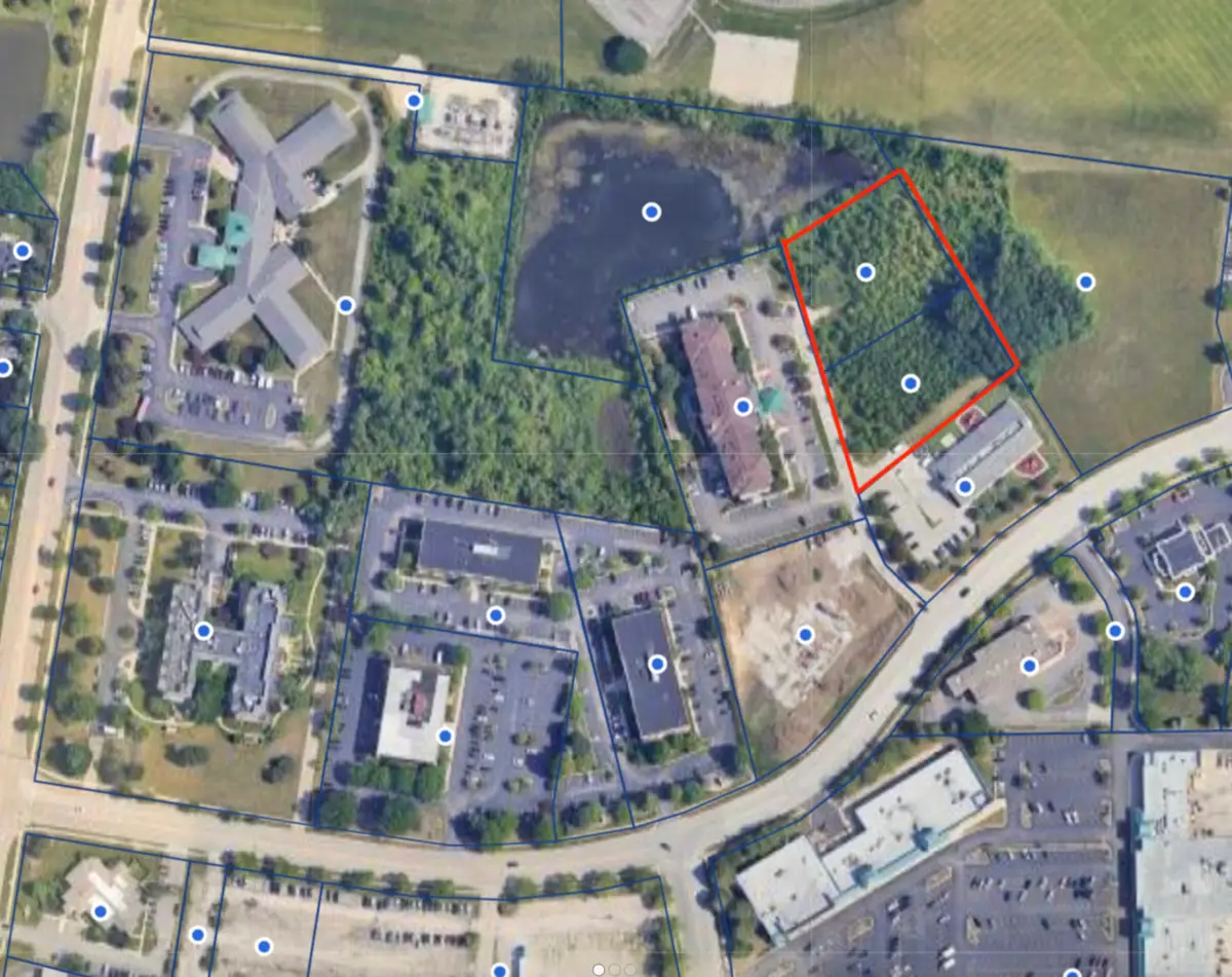 740 Courtyard Drive, Saint Charles, IL 60174 - Image #1