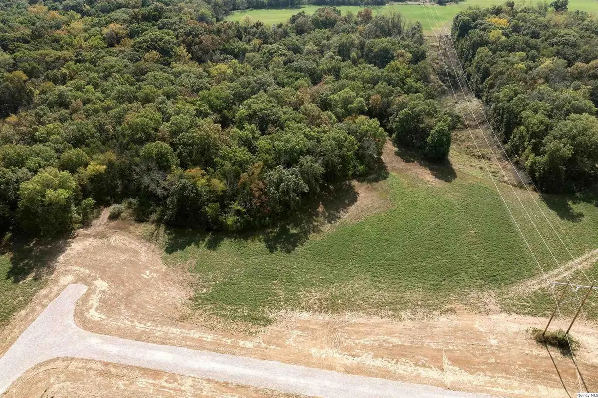 5910 Orchards Edge Lane, Quincy, IL 62305 - Image #1