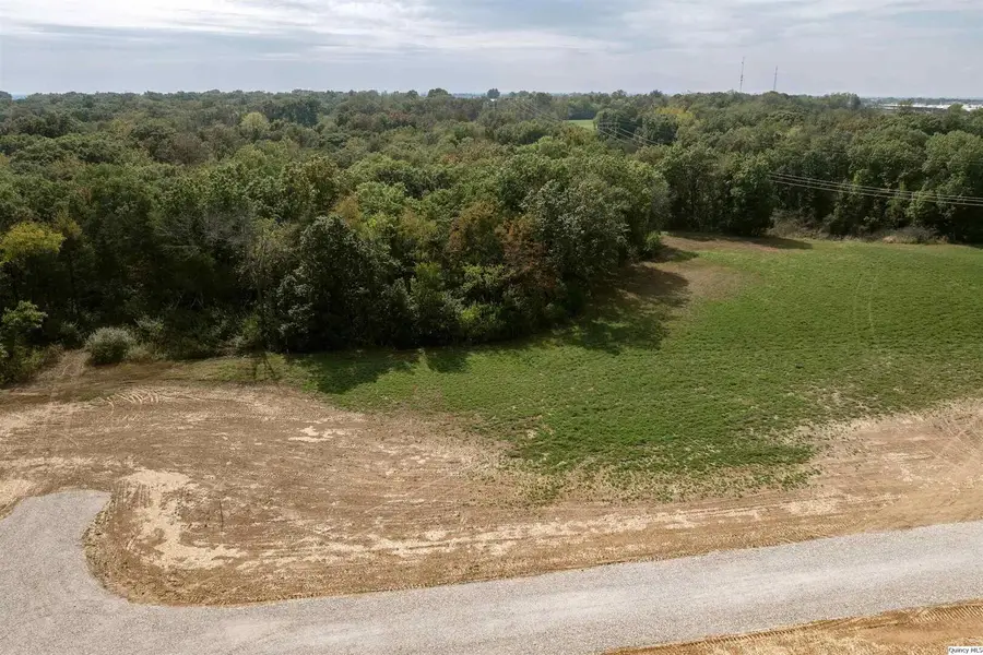 5910 Orchards Edge Lane, Quincy, IL 62305 - Image #3