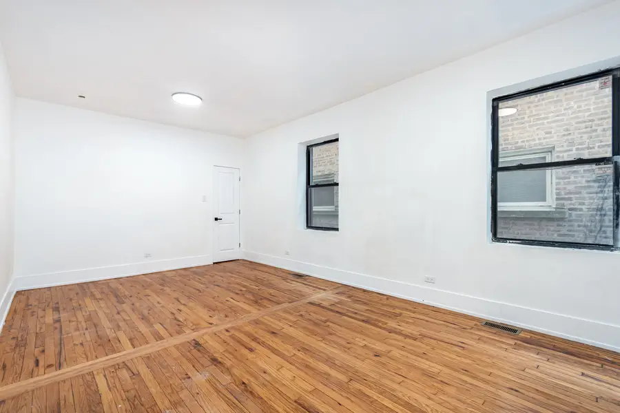 6336 S Eberhart Avenue, Chicago, IL 60637 - Image #3