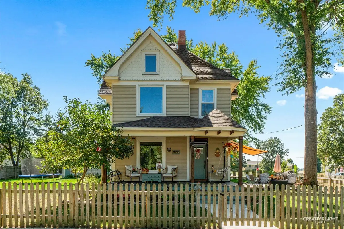 325 W Grant Street, Sheridan, IL 60551 - Image #1