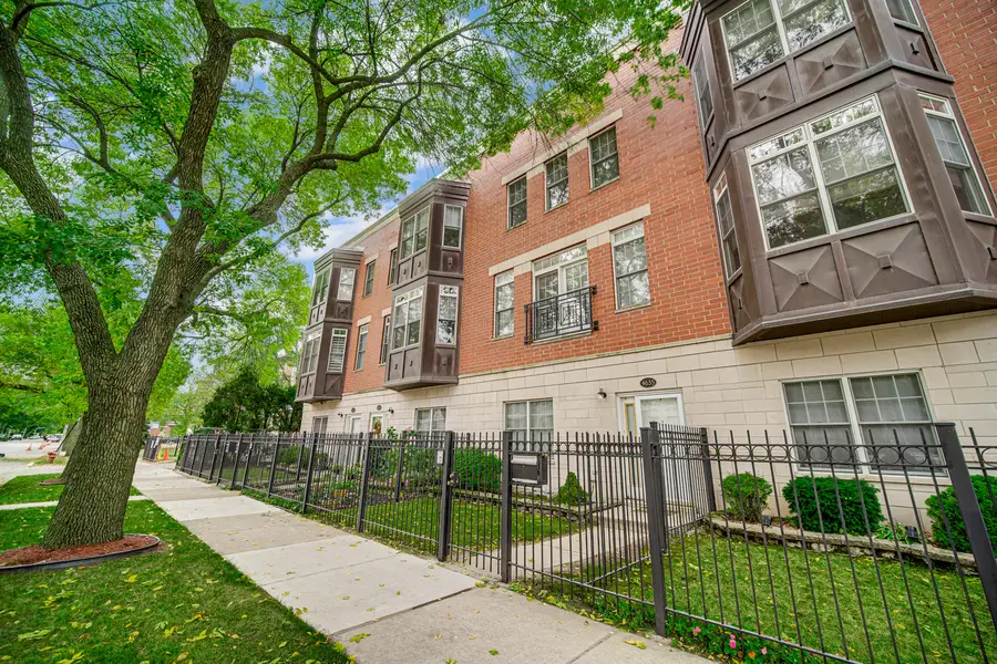 4635 S Greenwood Avenue, Chicago, IL 60653 - Image #3