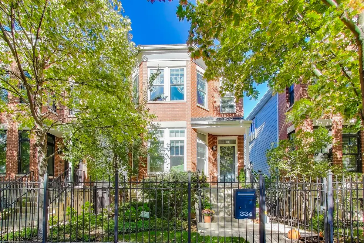 334 W Goethe Street, Chicago, IL 60610 - Image #1