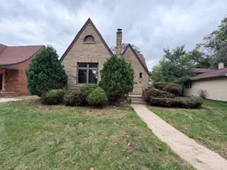 106 Forestdale Parkway, Calumet City, IL 60409