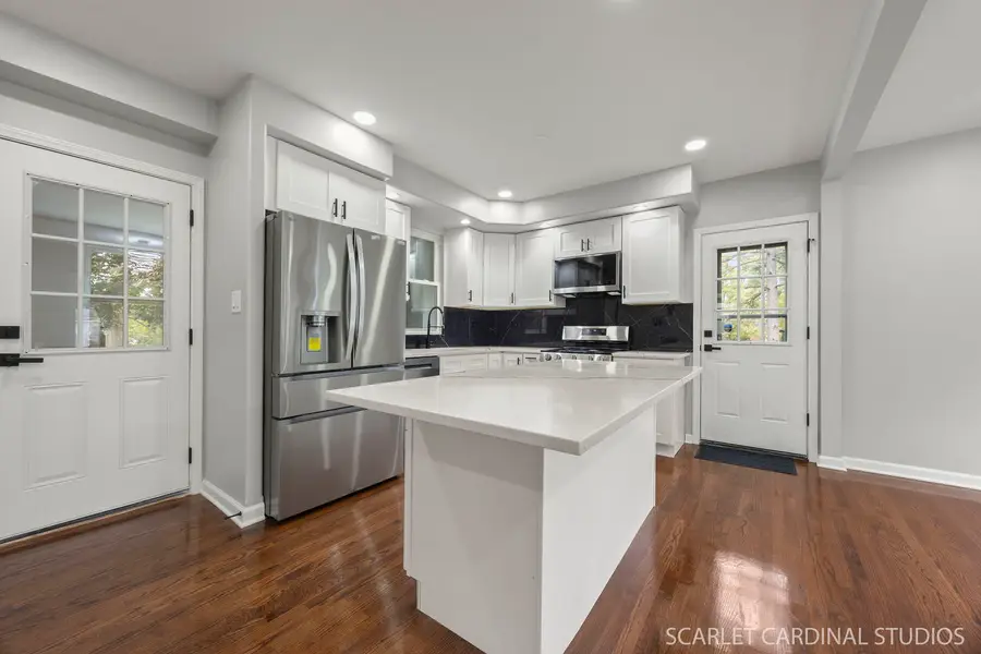 1302 S Luther Avenue, Lombard, IL 60148 - Image #3