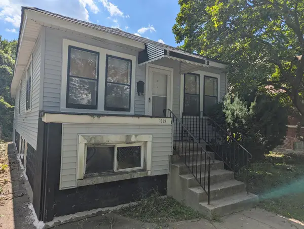 1309 W 110th Place, Chicago, IL 60643