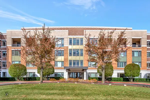 1000 Village Center Drive #105, Burr Ridge, IL 60527