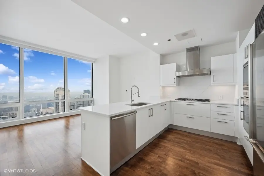 401 N Wabash Avenue #42E, Chicago, IL 60611 - Image #2