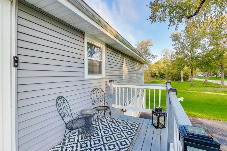 23490 N Spring Drive, Barrington, IL 60010 - Image #3