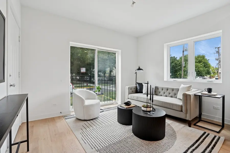 6755 N Hermitage Avenue #2, Chicago, IL 60626 - Image #3