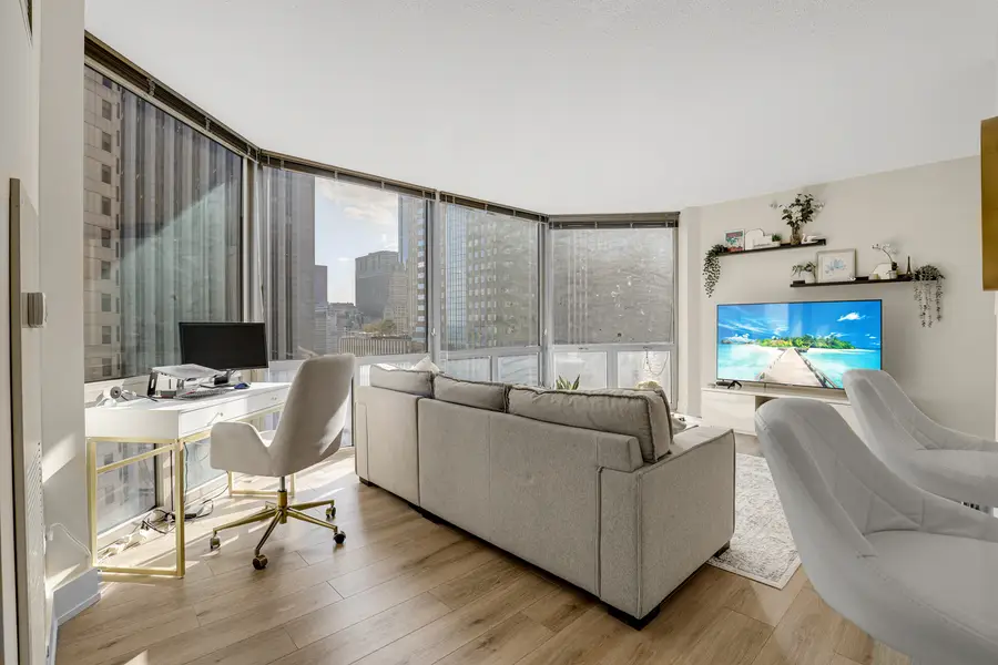 222 N Columbus Drive #1510, Chicago, IL 60601 - Image #2