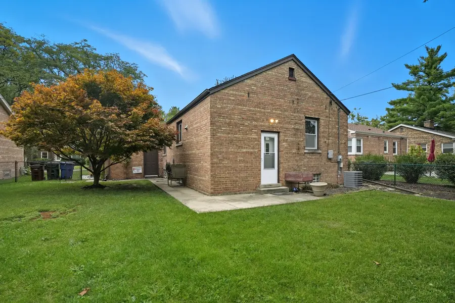 18521 Homewood Avenue, Homewood, IL 60430 - Image #2