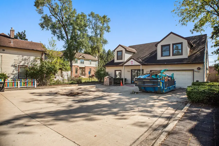 1203 Lisle Place, Lisle, IL 60532 - Image #3